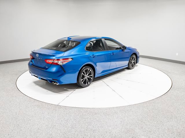 Used 2019 Toyota Camry SE w/ Carpet Mat Package FWD image 28