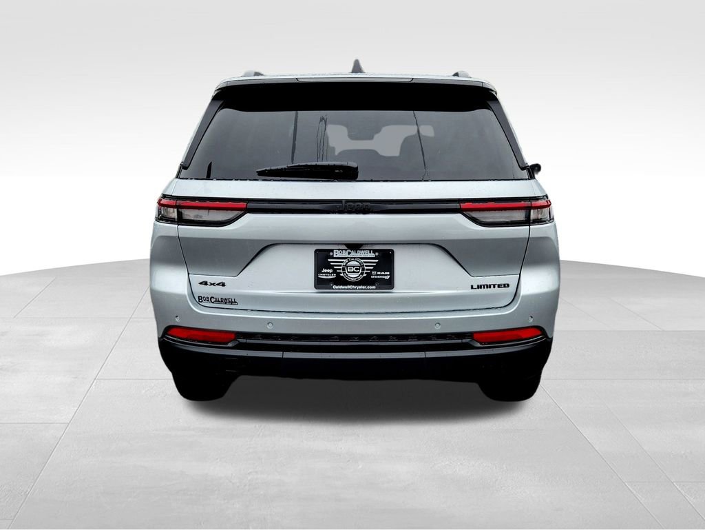 New 2025 Jeep Grand Cherokee Limited w/ Black Appearance Package image 6