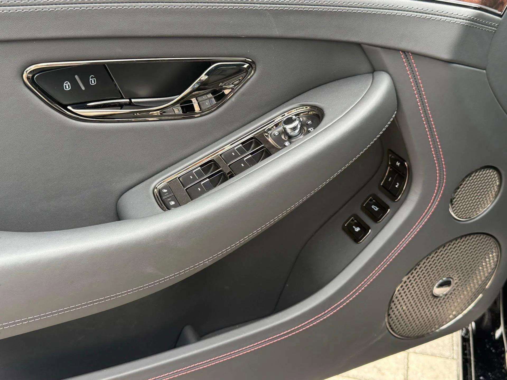 Certified 2025 Bentley Continental GT Mulliner image 25