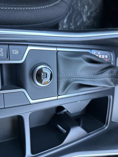 New 2026 Kia Sorento LX FWD image 10
