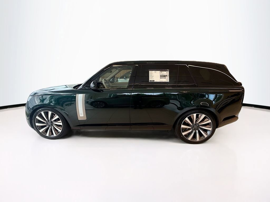 New 2026 Land Rover Range Rover SV image 7