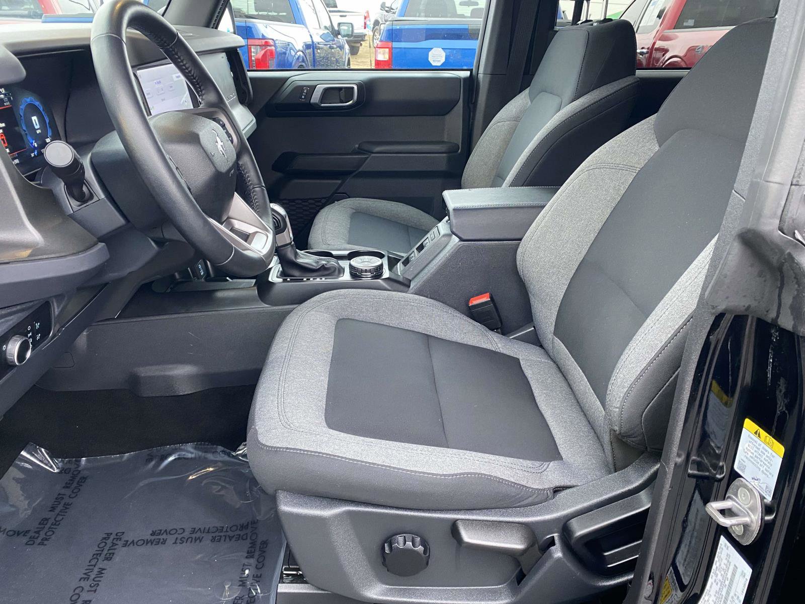 Used 2025 Ford Bronco Big Bend image 13