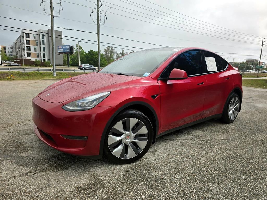 Used 2023 Tesla Model Y Long Range image 31