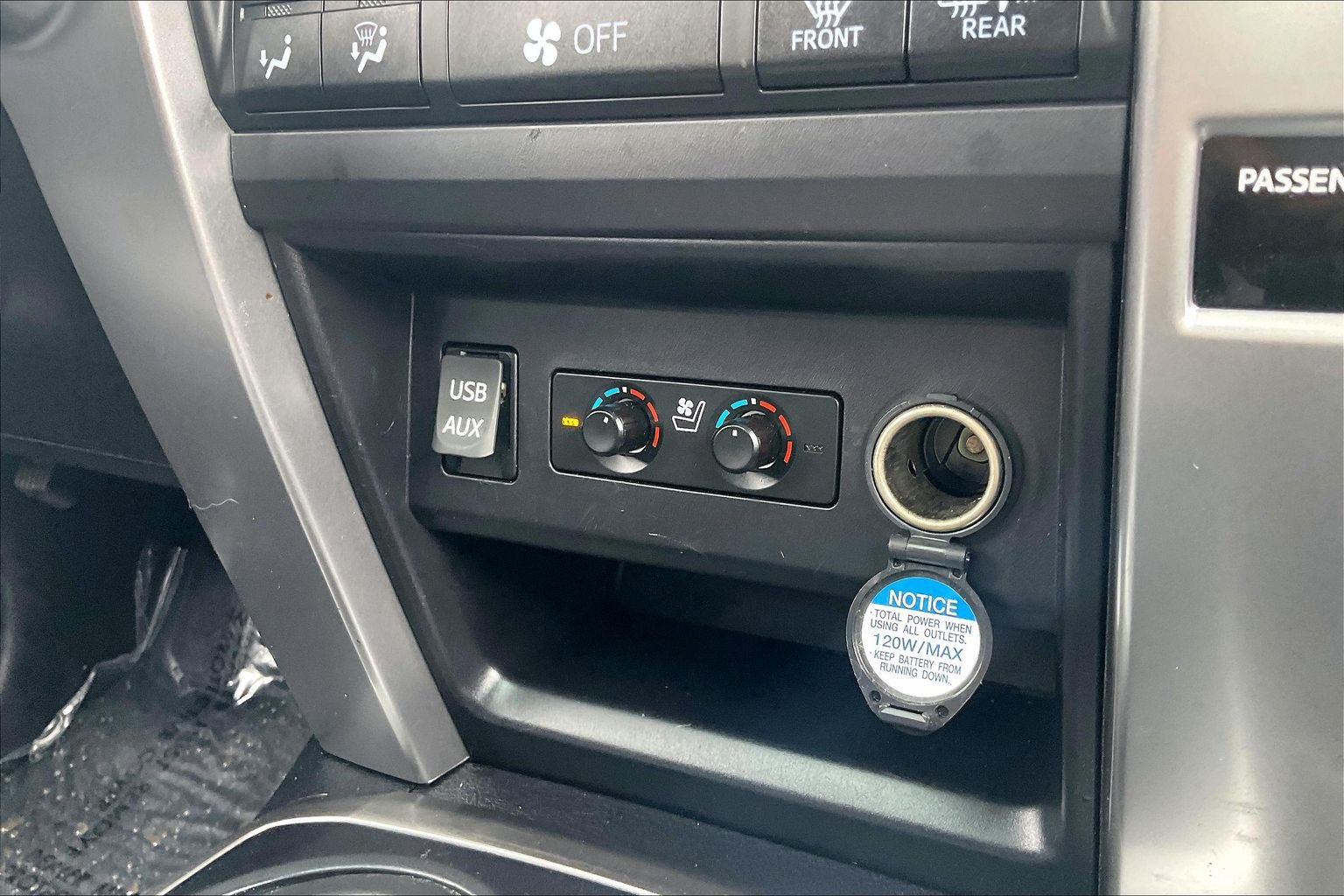 Used 2018 Toyota 4Runner Limited AWD/4WD image 39