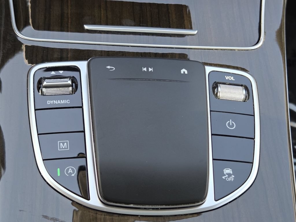Used 2020 Mercedes-Benz GLC 300 4MATIC image 7