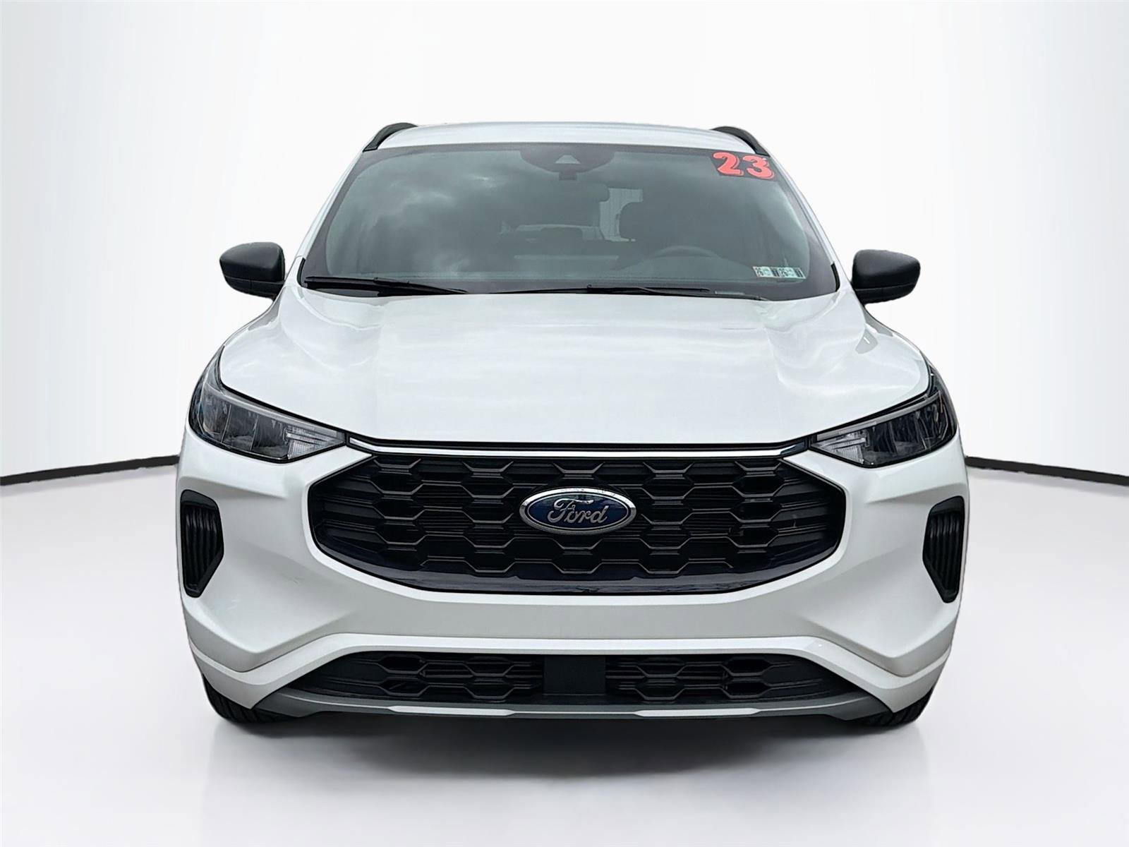 Used 2023 Ford Escape ST-Line w/ Tech Pack #1 image 2