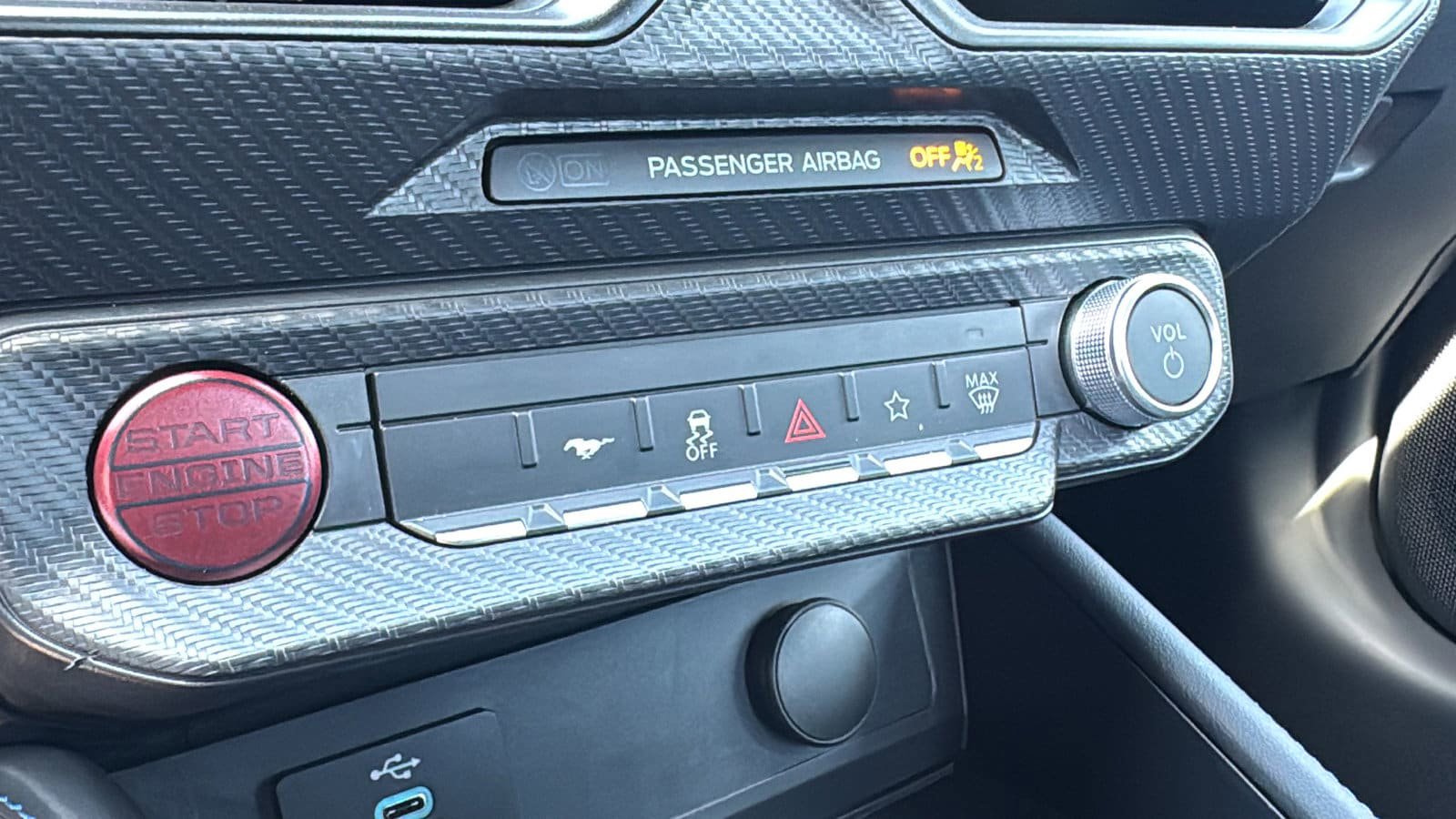 New 2025 Ford Mustang Dark Horse RWD image 26