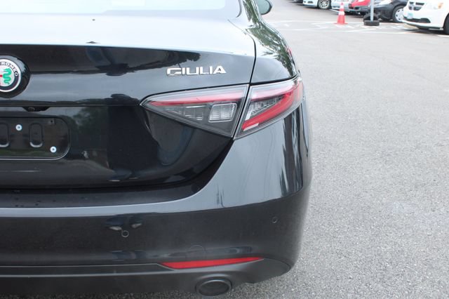 Used 2024 Alfa Romeo Giulia Ti AWD/4WD image 43