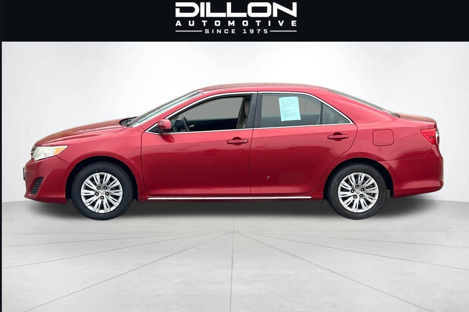 Used 2013 Toyota Camry LE FWD image 7
