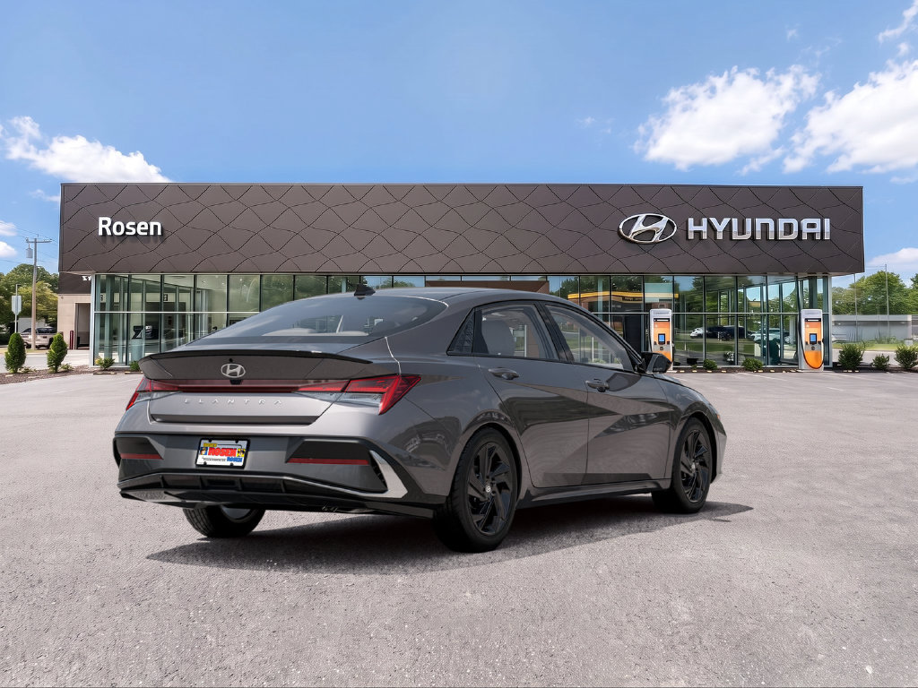 New 2026 Hyundai Elantra SEL Sport FWD image 19
