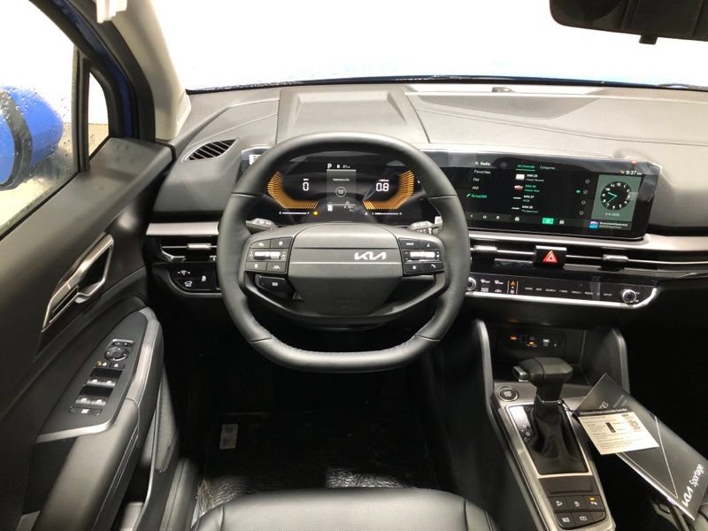 New 2026 Kia Sportage EX w/ EX Panorama Roof Package FWD image 28