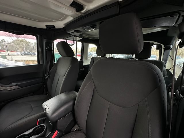 Used 2017 Jeep Wrangler Unlimited Sport w/ Connectivity Group image 11