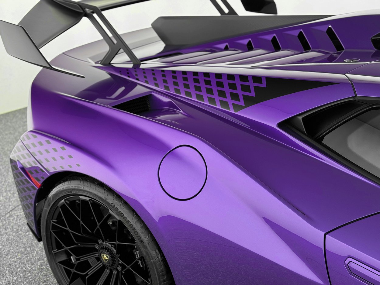 Used 2023 Lamborghini Huracan STO image 46