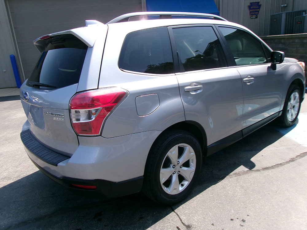 Used 2016 Subaru Forester 2.5i Limited w/ Popular Package #2 image 6