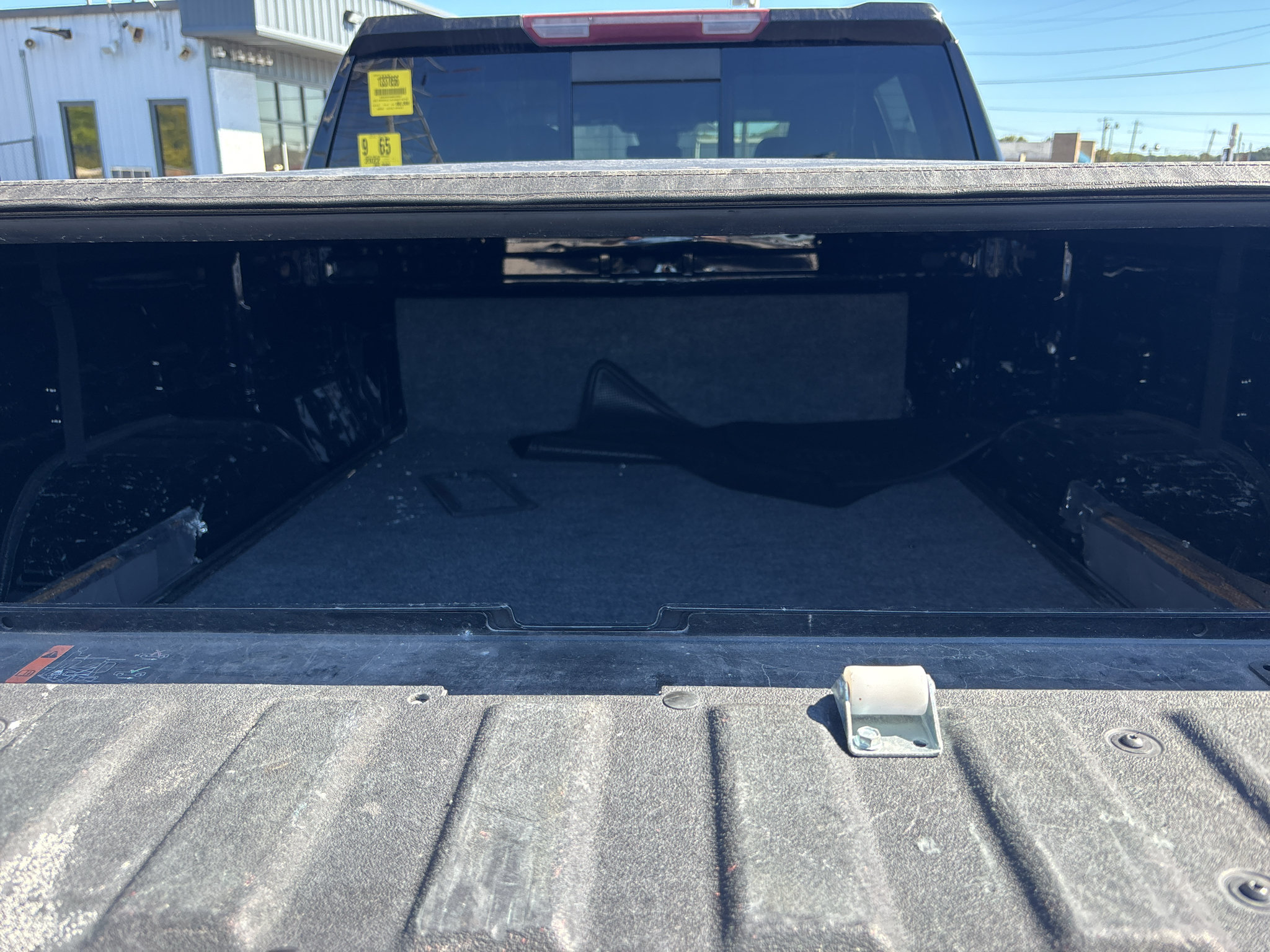 Used 2022 Chevrolet Silverado 1500 RST w/ Convenience Package II AWD/4WD image 7