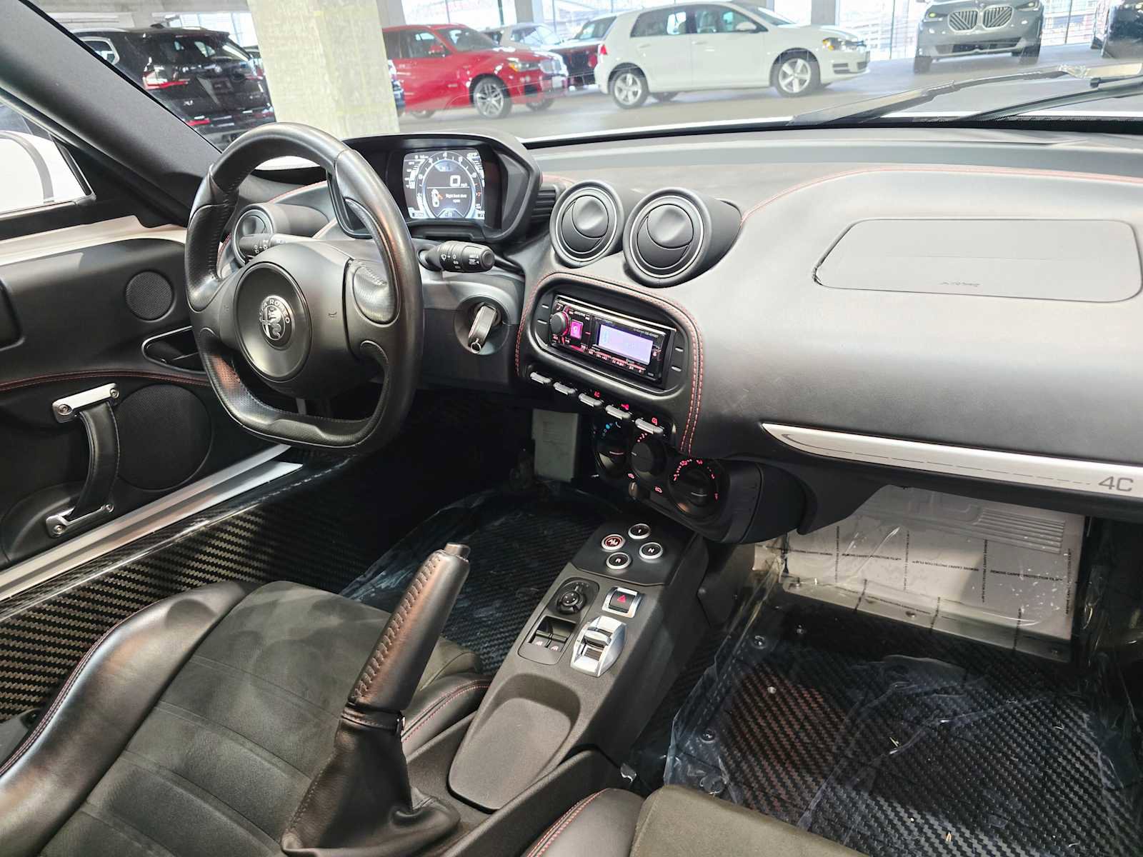 Used 2018 Alfa Romeo 4C Coupe w/ Convenience Group - Coupe image 25