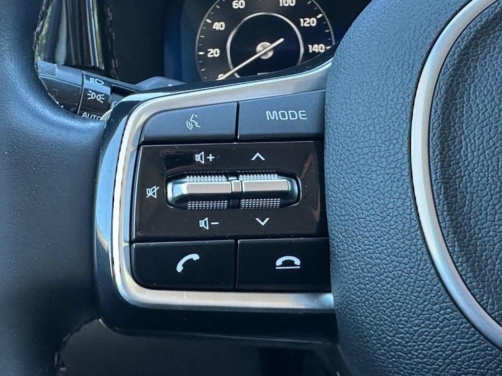 Used 2022 Kia Sorento SX Prestige AWD/4WD image 17