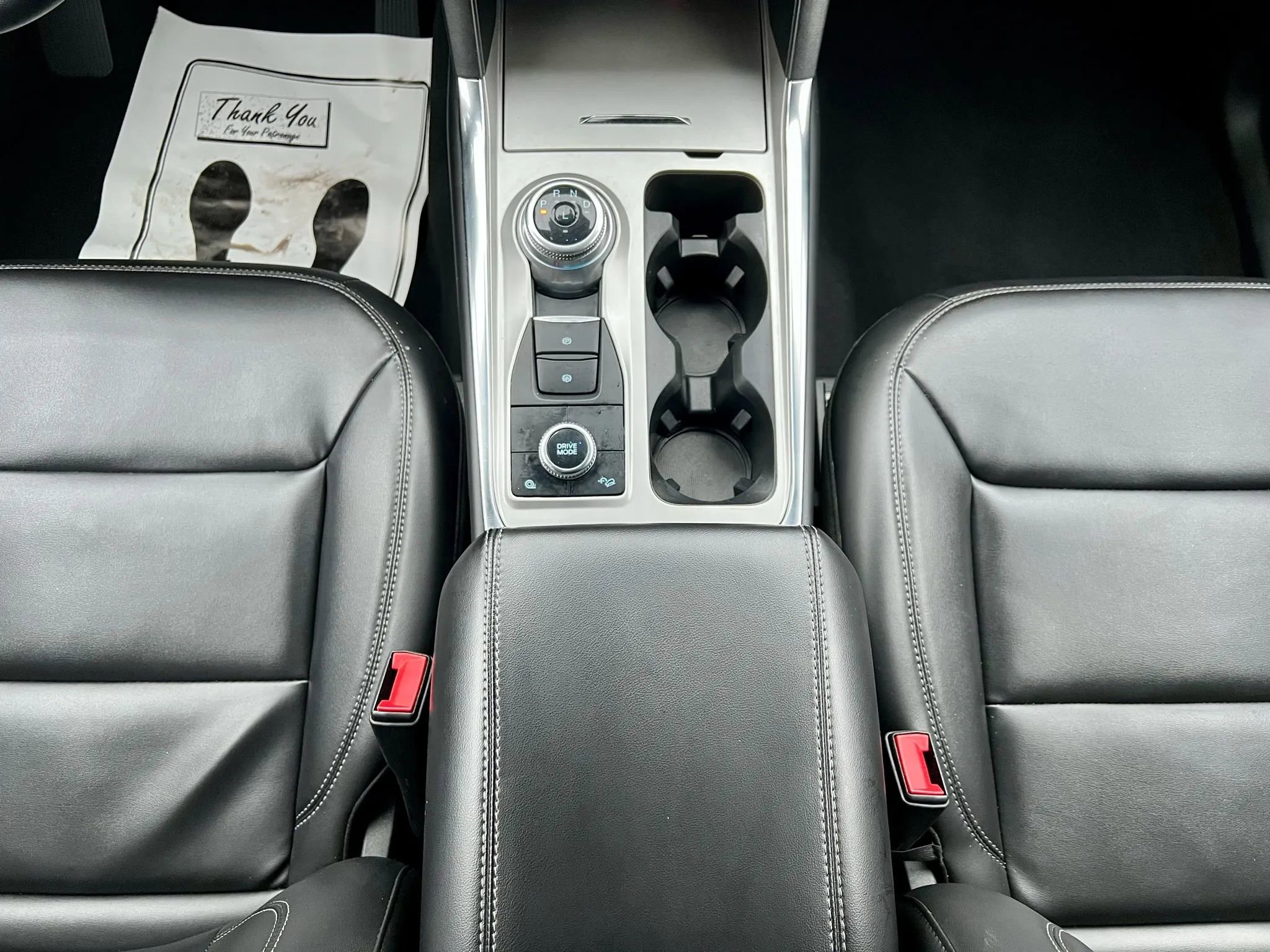 Used 2022 Ford Explorer XLT w/ Equipment Group 202A image 29