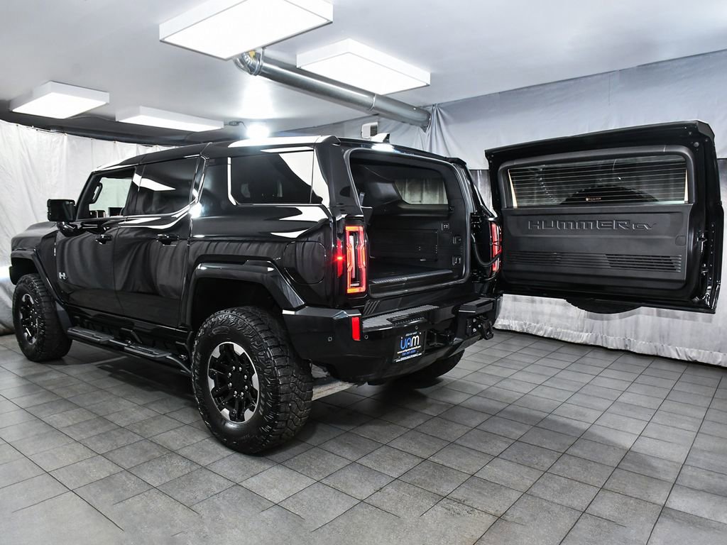 Used 2025 GMC Hummer EV 2X w/ Extreme Off-Road Package AWD/4WD image 64