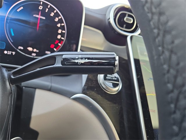 Used 2025 Mercedes-Benz GLC 350e 4MATIC image 9