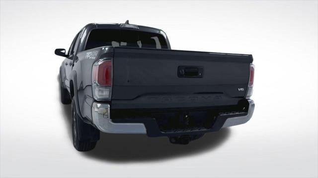 Certified 2023 Toyota Tacoma TRD Off-Road AWD/4WD image 23