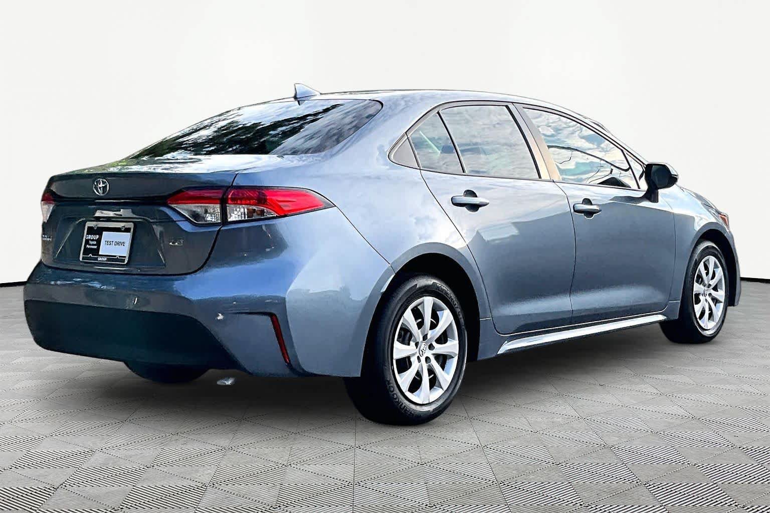 Certified 2025 Toyota Corolla LE w/ Convenience Package FWD image 13