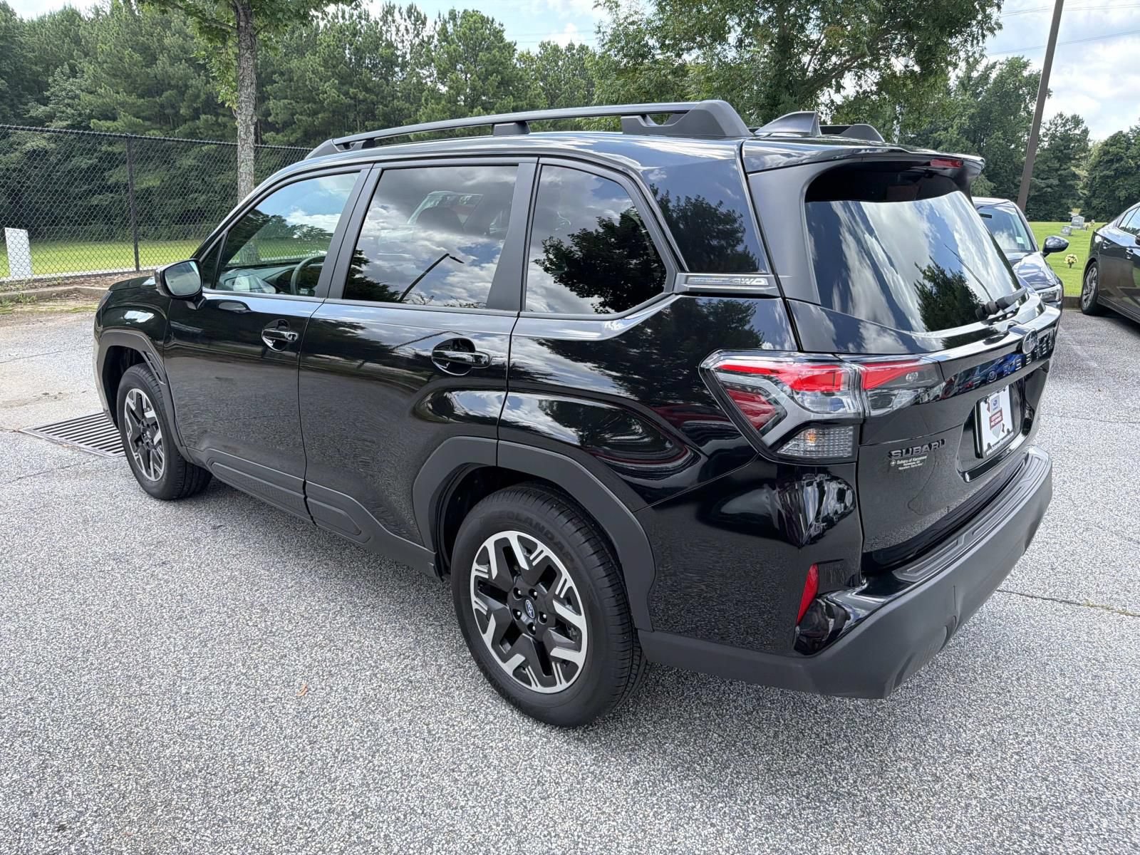 Certified 2026 Subaru Forester Premium AWD/4WD image 6
