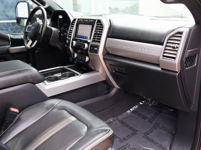 Certified 2020 Ford F450 Platinum w/ FX4 Off-Road Package image 19