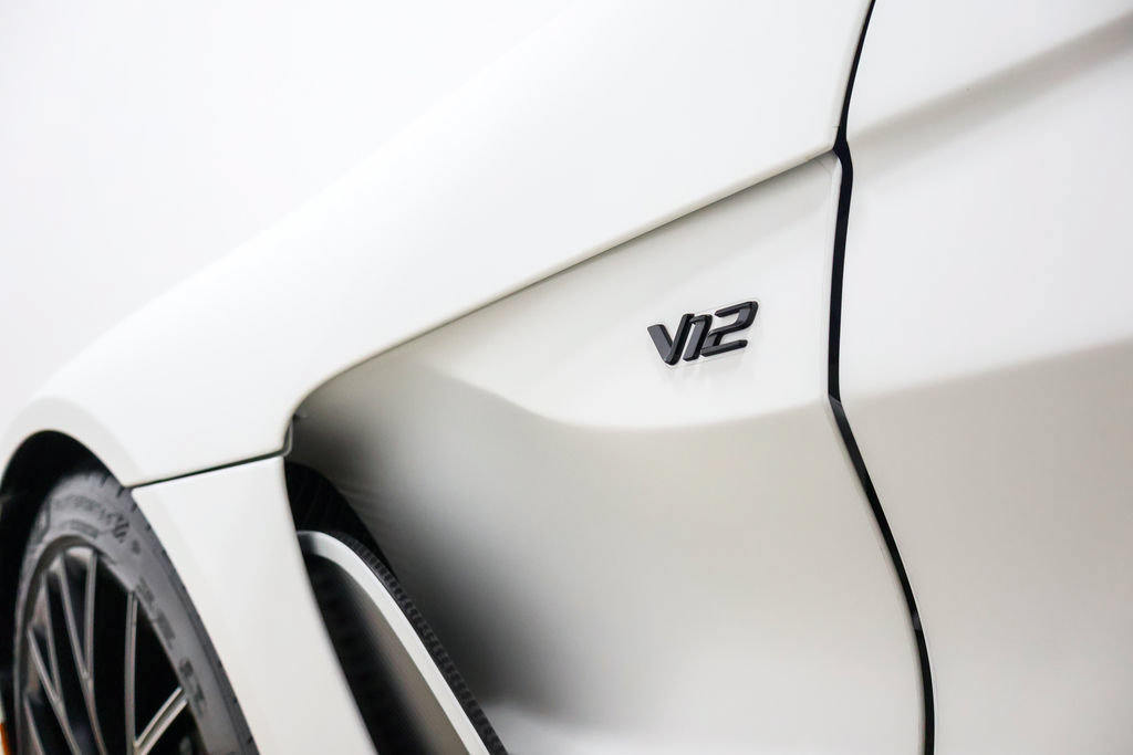 Used 2023 Aston Martin V12 Vantage RWD image 82
