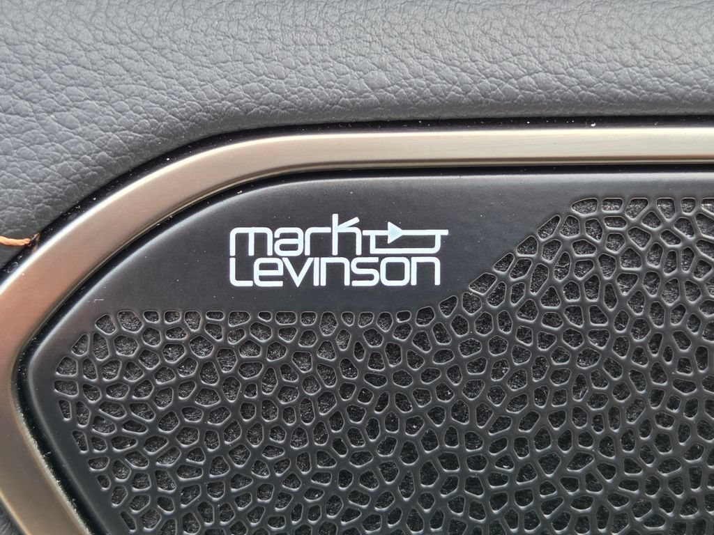 Certified 2025 Lexus ES 350 Ultra Luxury FWD image 17