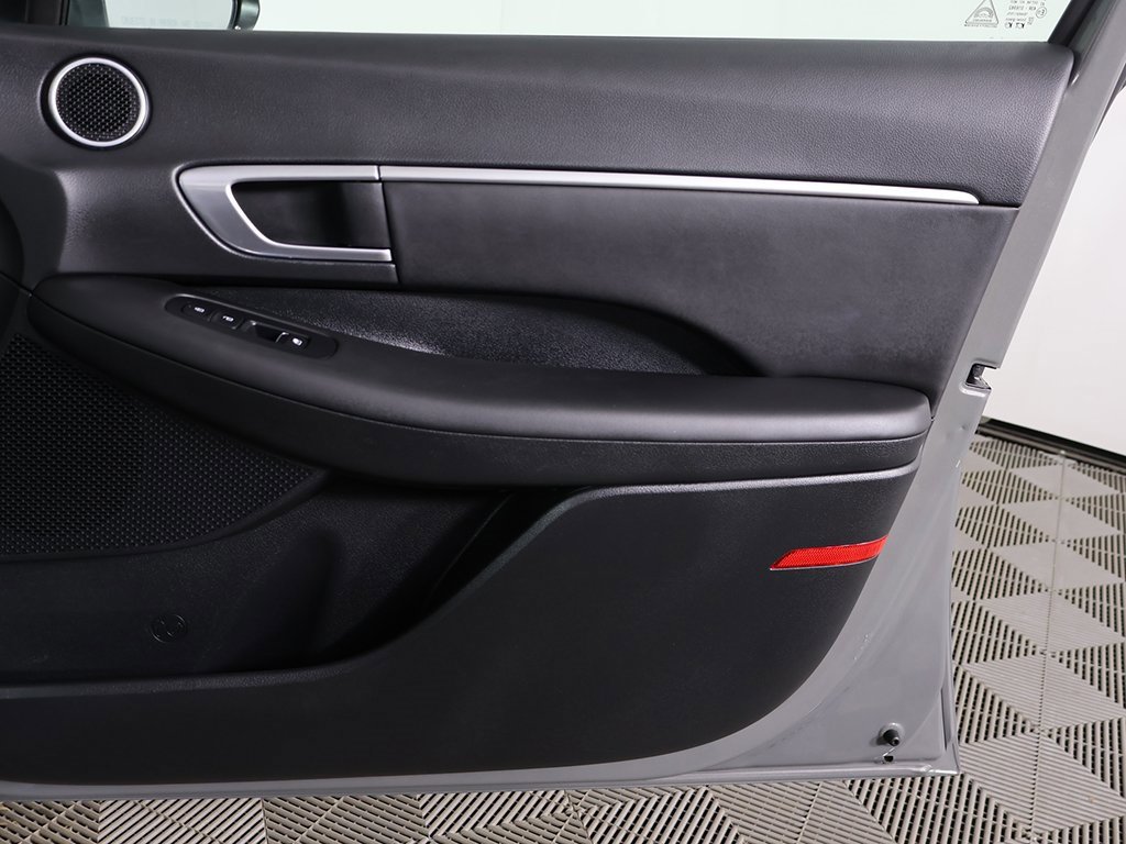 Used 2023 Hyundai Sonata SEL w/ Cargo Package image 21