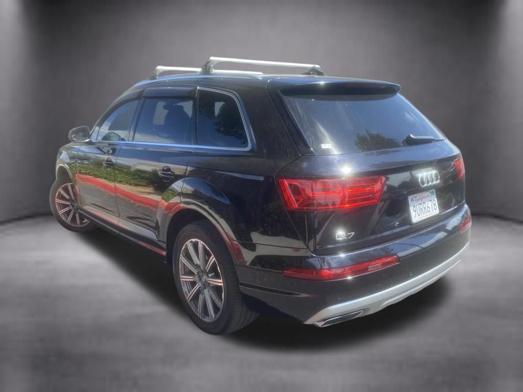Used 2019 Audi Q7 2.0T Premium w/ Convenience Package AWD/4WD image 4