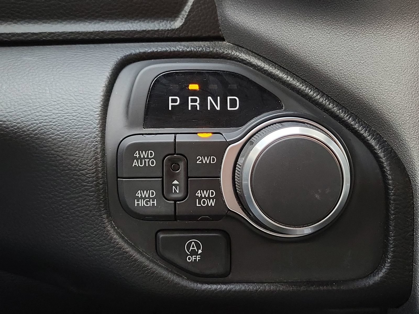 Used 2025 RAM 1500 Big Horn AWD/4WD image 15