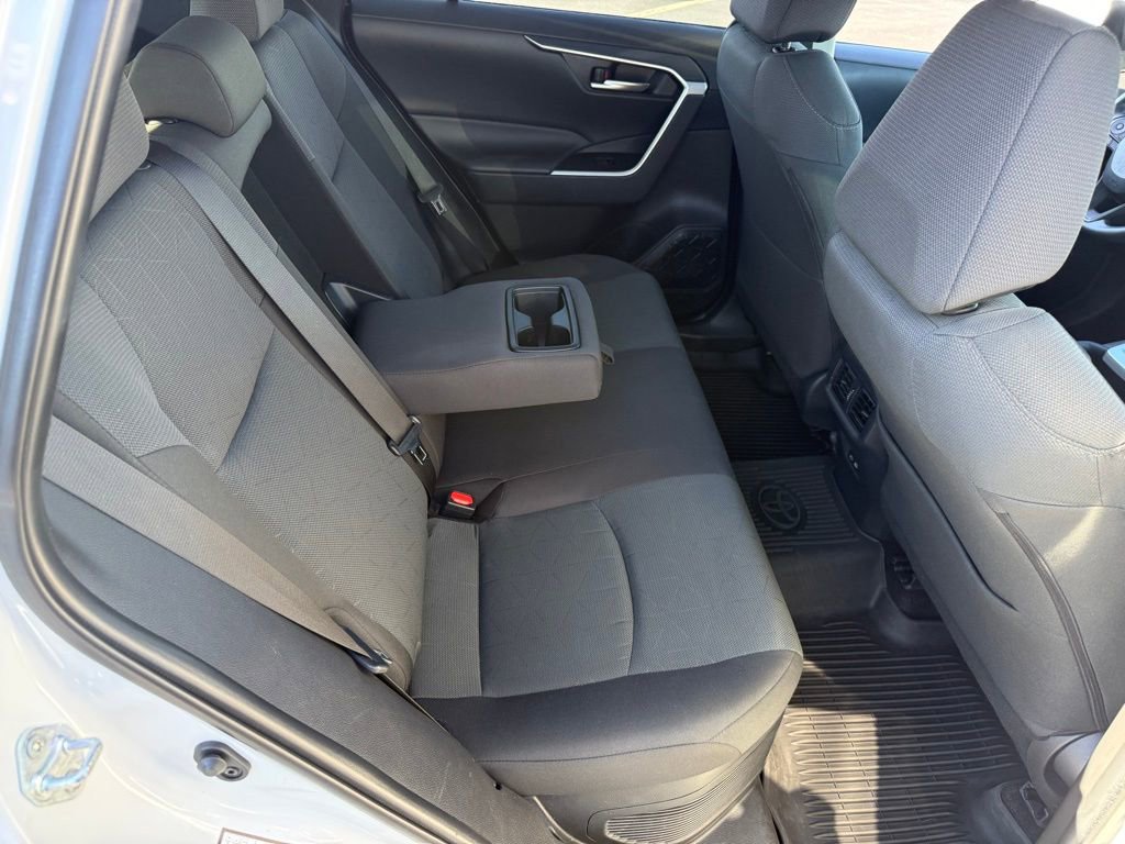 Certified 2025 Toyota RAV4 XLE AWD/4WD image 36