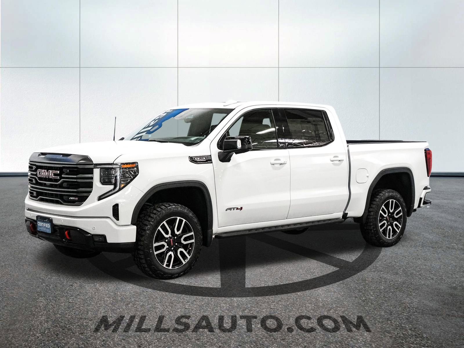Certified 2024 GMC Sierra 1500 AT4 w/ Technology Package AWD/4WD image 2