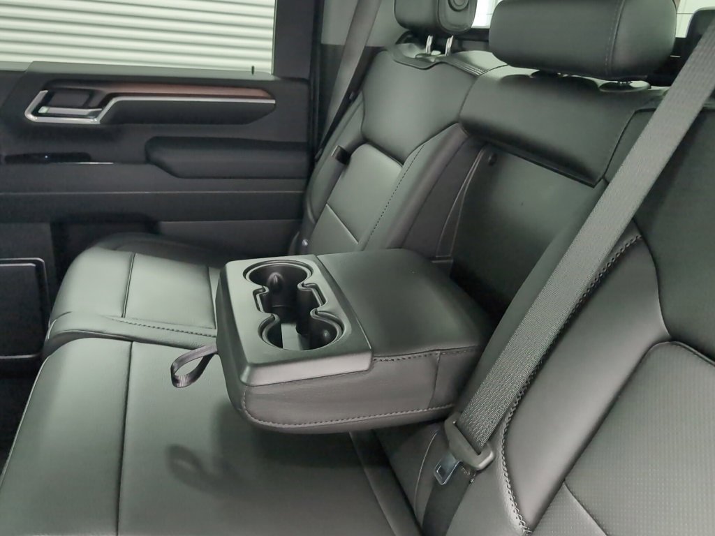 New 2025 GMC Sierra 2500 Denali w/ Denali Reserve Package image 27