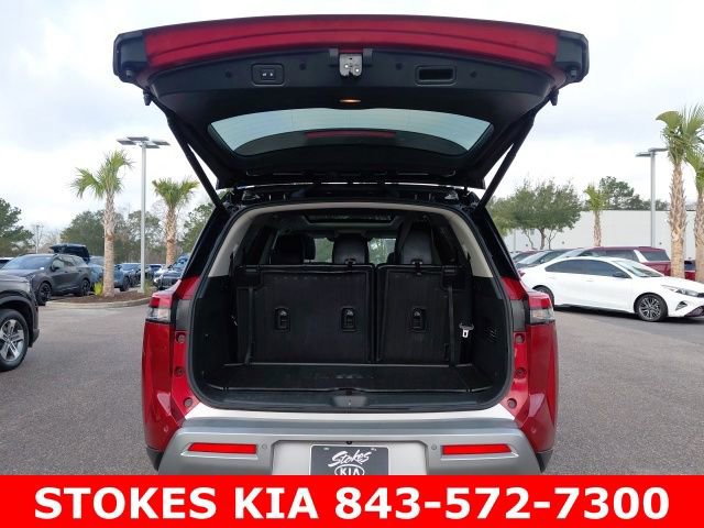 Used 2022 Nissan Pathfinder Platinum w/ Lighting Package (N93) AWD/4WD image 36