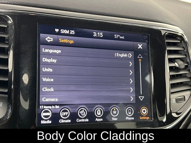 Used 2021 Jeep Grand Cherokee Laredo X image 35