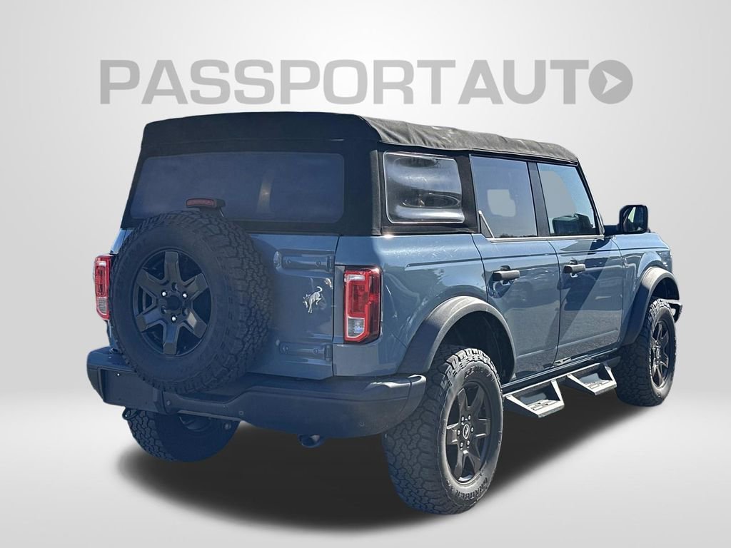 Used 2021 Ford Bronco Black Diamond image 5