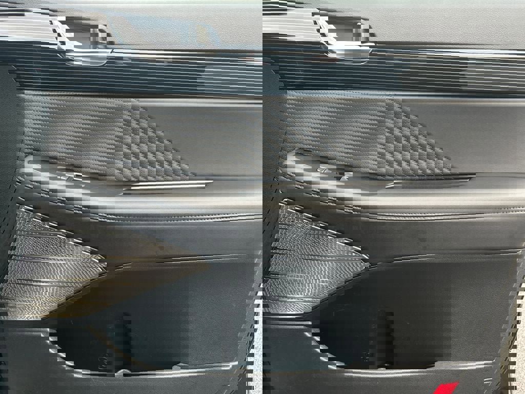 Used 2025 Hyundai Palisade Calligraphy image 25