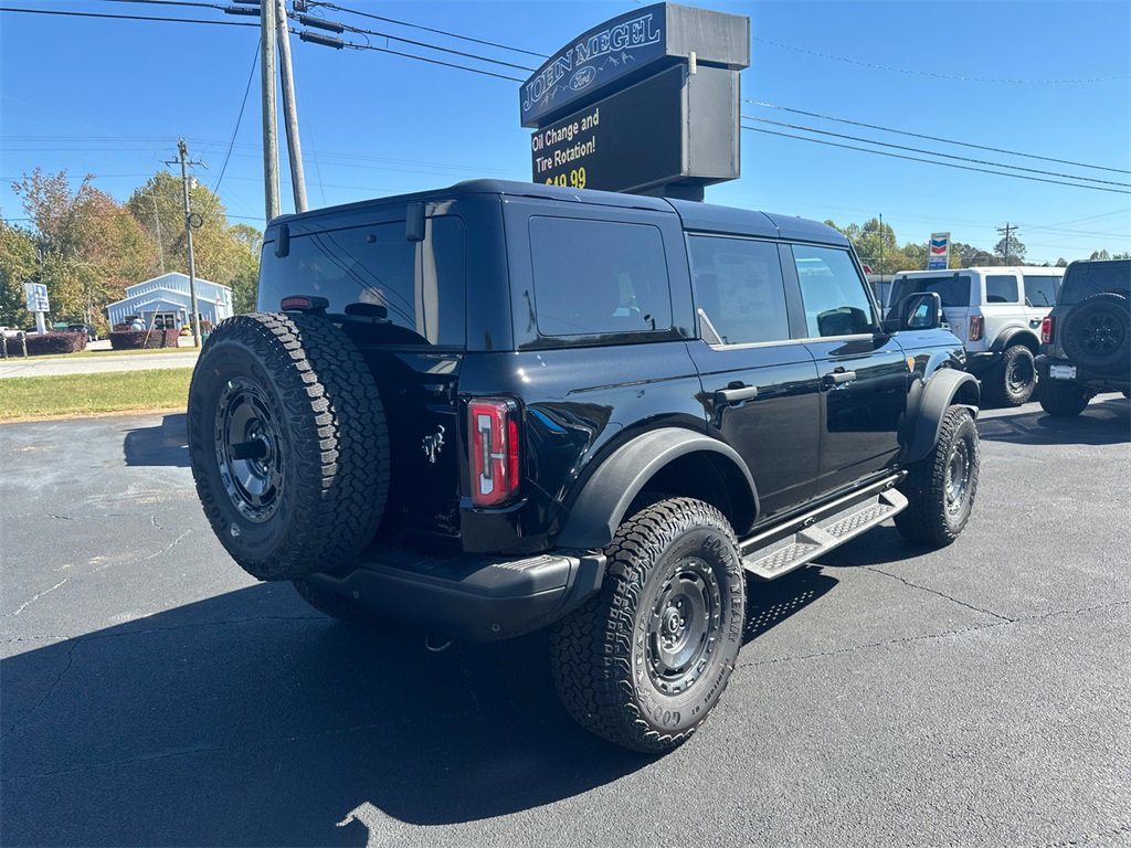 New 2025 Ford Bronco Badlands image 5