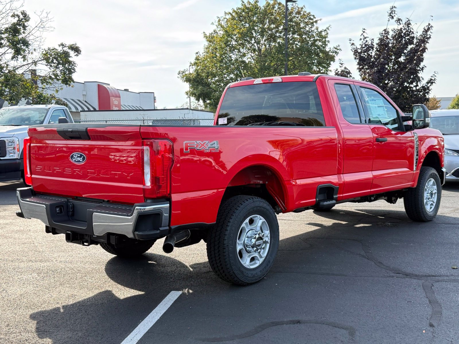 New 2027 Ford F350 XLT w/ FX4 Off-Road Package AWD/4WD image 7