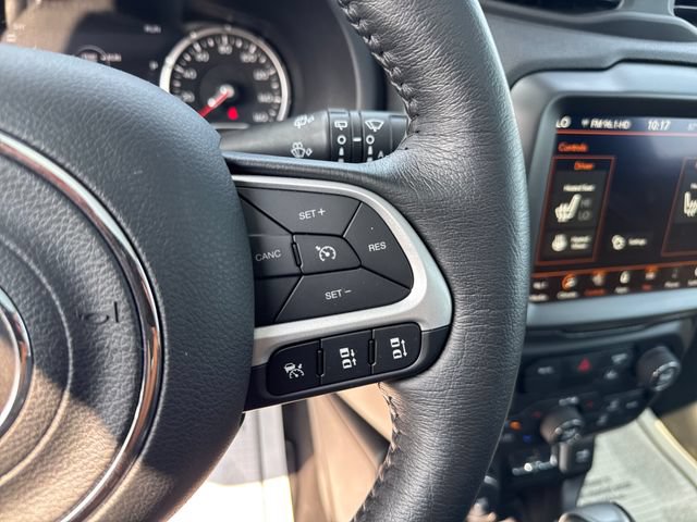 Used 2023 Jeep Renegade Limited w/ Sun/Sound Group AWD/4WD image 39