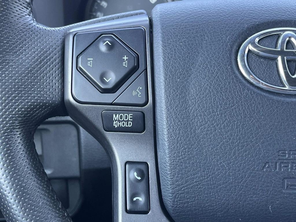 Used 2018 Toyota Tacoma TRD Pro AWD/4WD image 25