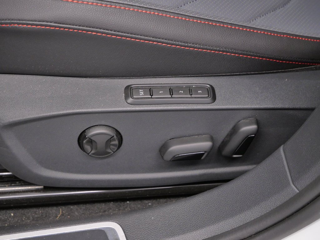 Used 2026 Volkswagen Jetta GLI Autobahn FWD image 20