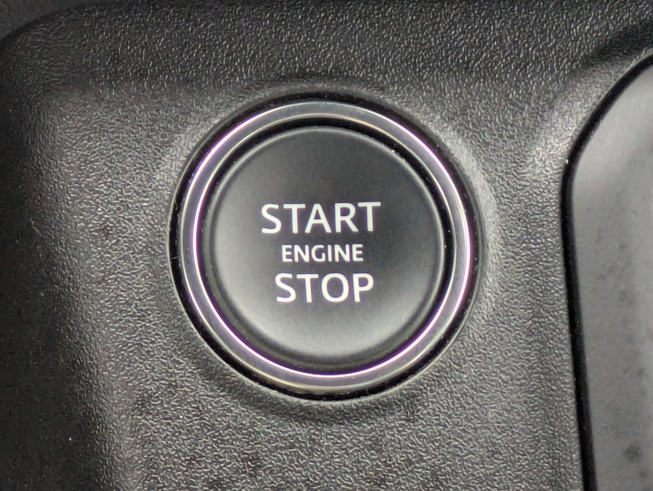 Certified 2024 Land Rover Defender 110 X-Dynamic SE image 18