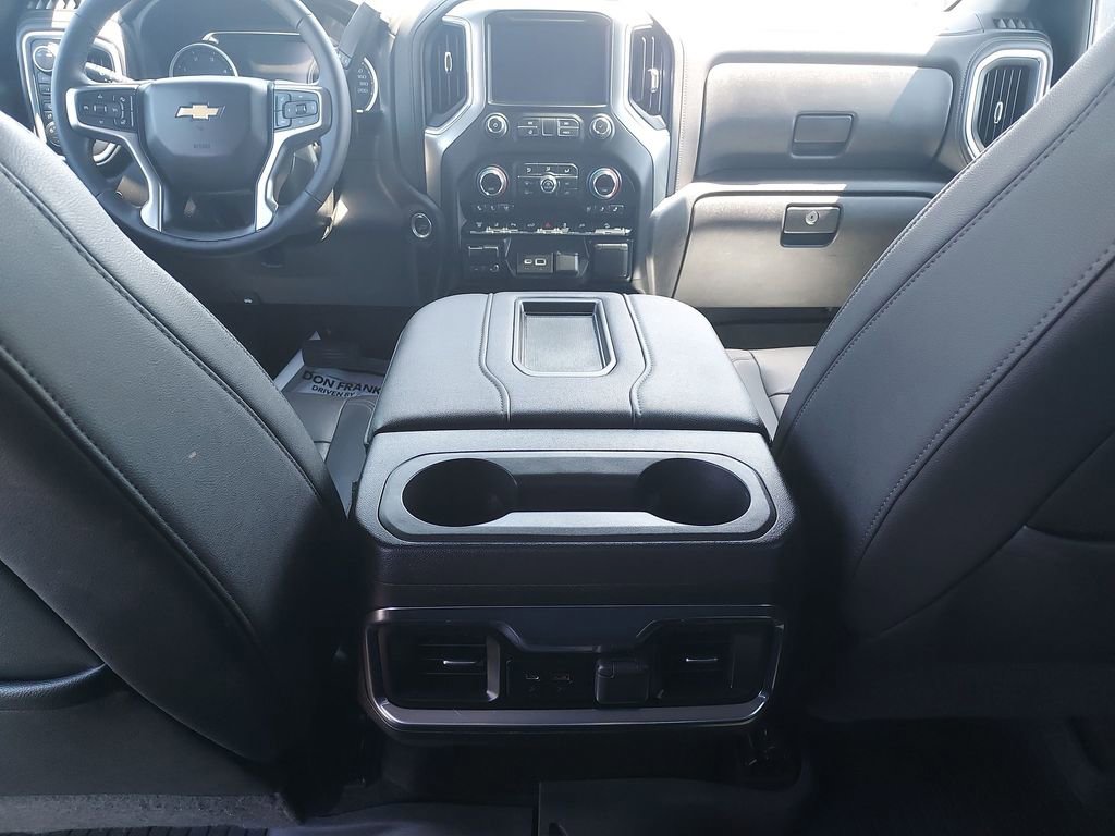 Used 2022 Chevrolet Silverado 2500 LTZ w/ LTZ Premium Package AWD/4WD image 10