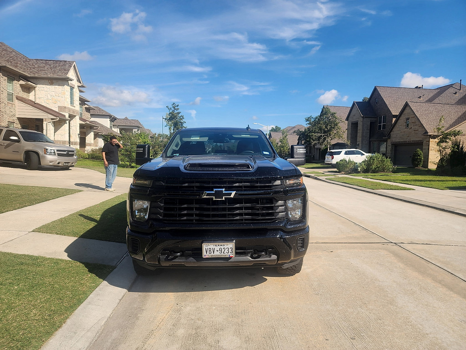 Used 2024 Chevrolet Silverado 2500 Custom w/ Custom Value Package AWD/4WD image 3