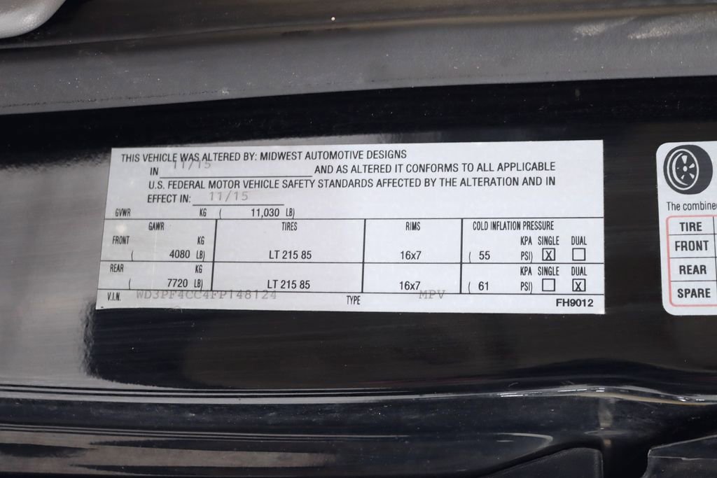 Used 2015 Mercedes-Benz Sprinter 3500 image 37