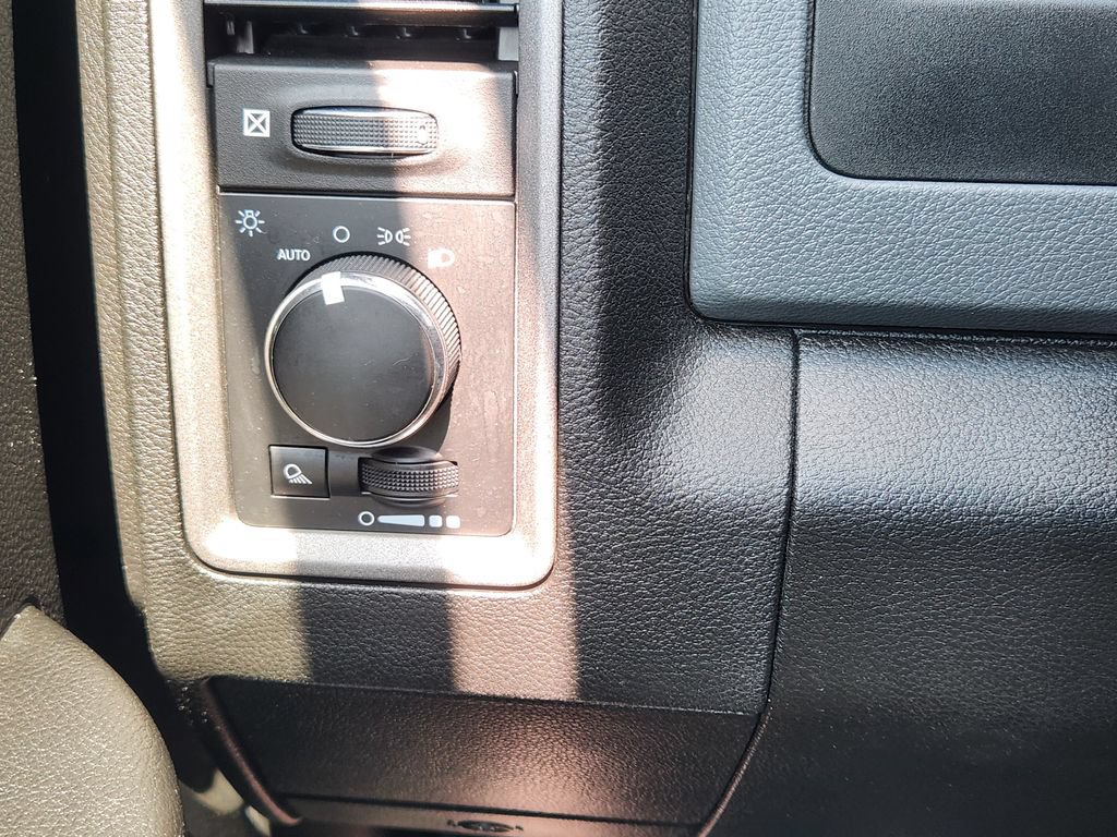 Used 2019 RAM 1500 Tradesman w/ Popular Equipment Group RWD image 22
